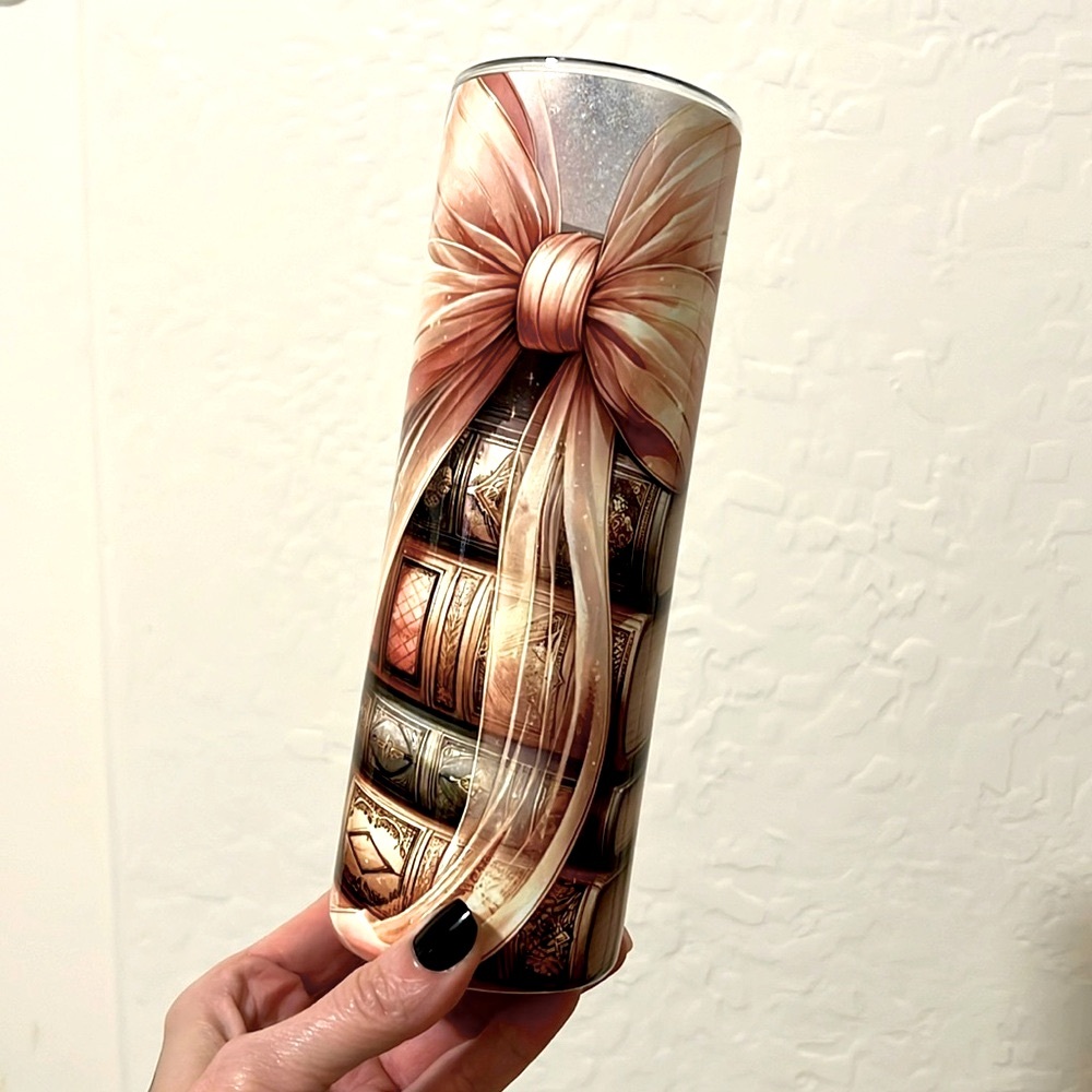 Tumbler 20oz Skinny Books with Pink Bow
